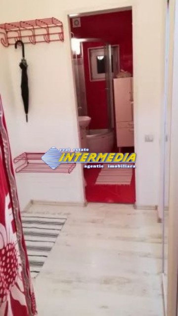 garsoniera-de-vanzare-in-cetate-etaj-2-finisata-2